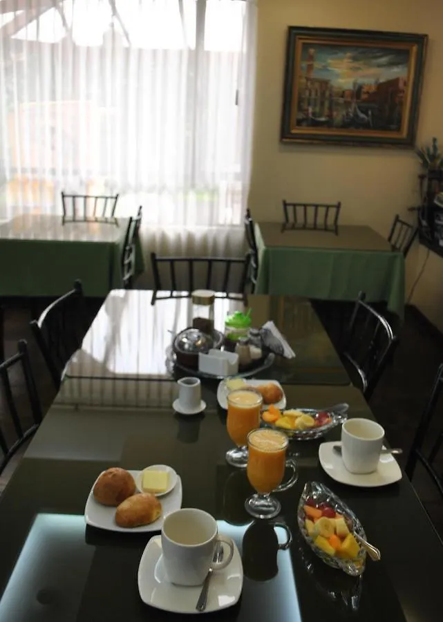 Otel Mak Inn House Latacunga